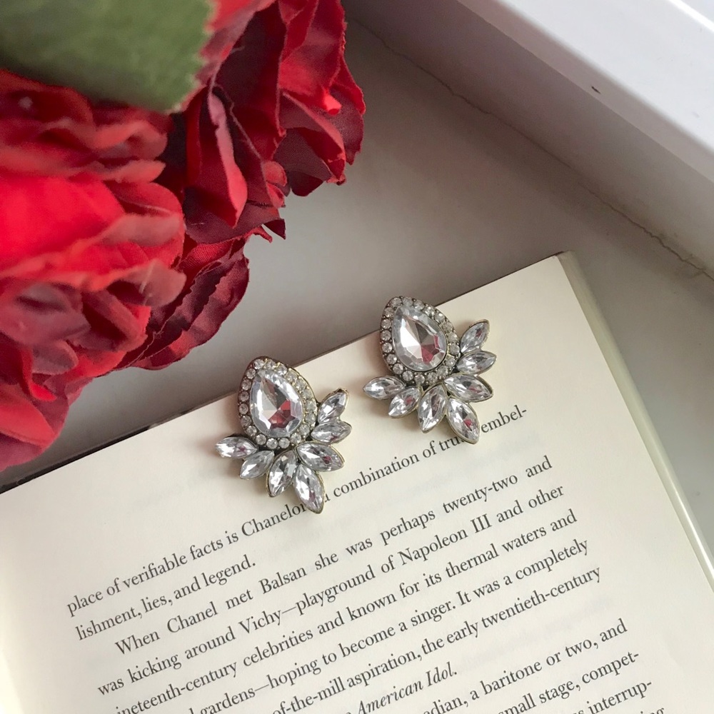 🔴 3/30$ Clear Crystal Rhinestone Stud Earrings